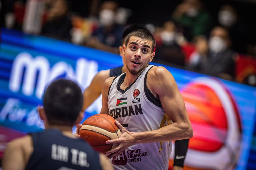 今日,2022年亚洲杯继续进行,中国台北男篮在淘汰赛中面对约旦男篮