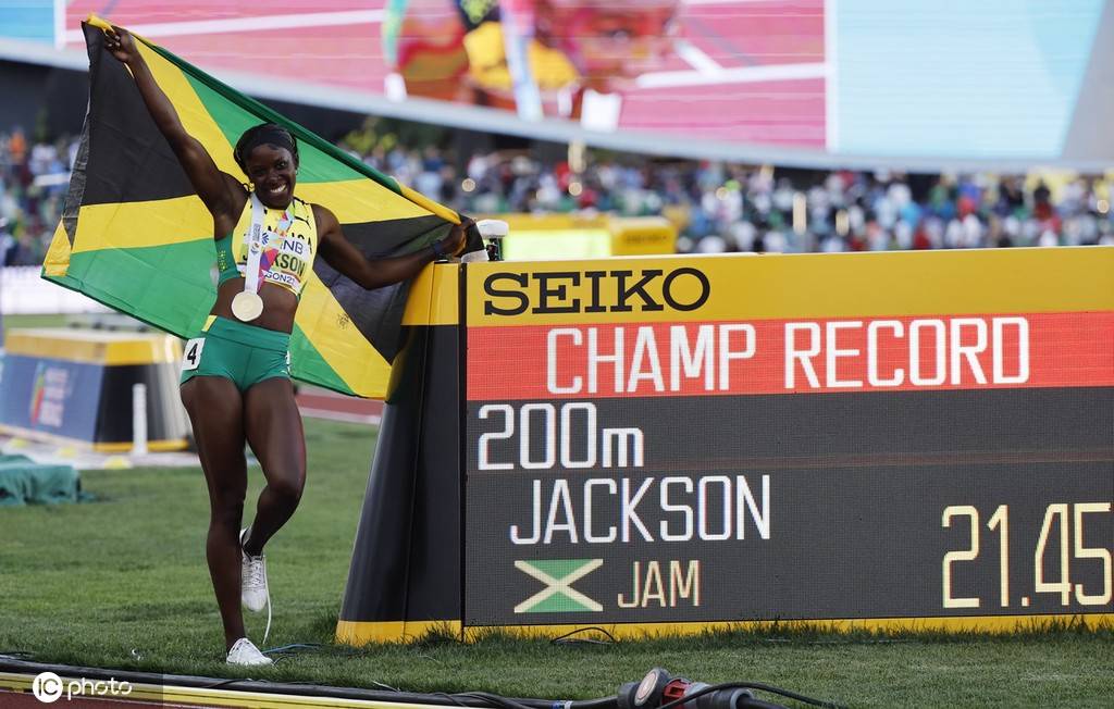 田径世锦赛女子200米杰克逊夺冠 36岁传奇10金3银刷新个人纪录