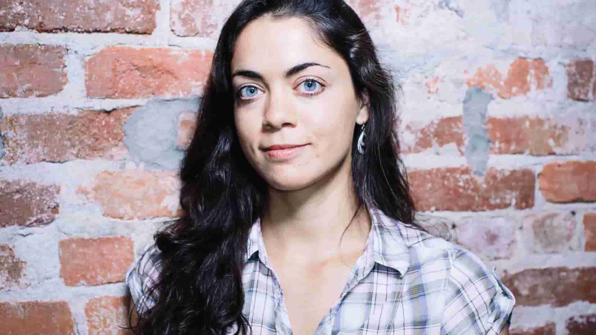 歌手格莱姆斯(grimes)分手之后