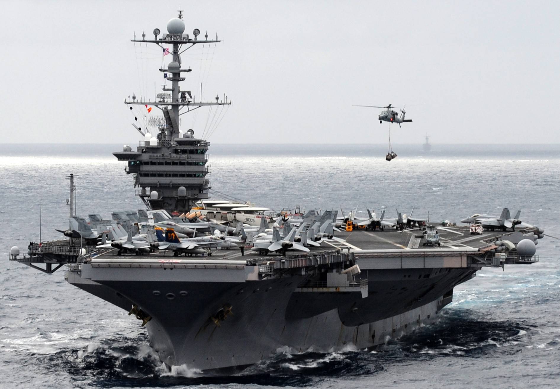原创美国航空母舰尼米兹级航母斯坦尼斯号航空母舰