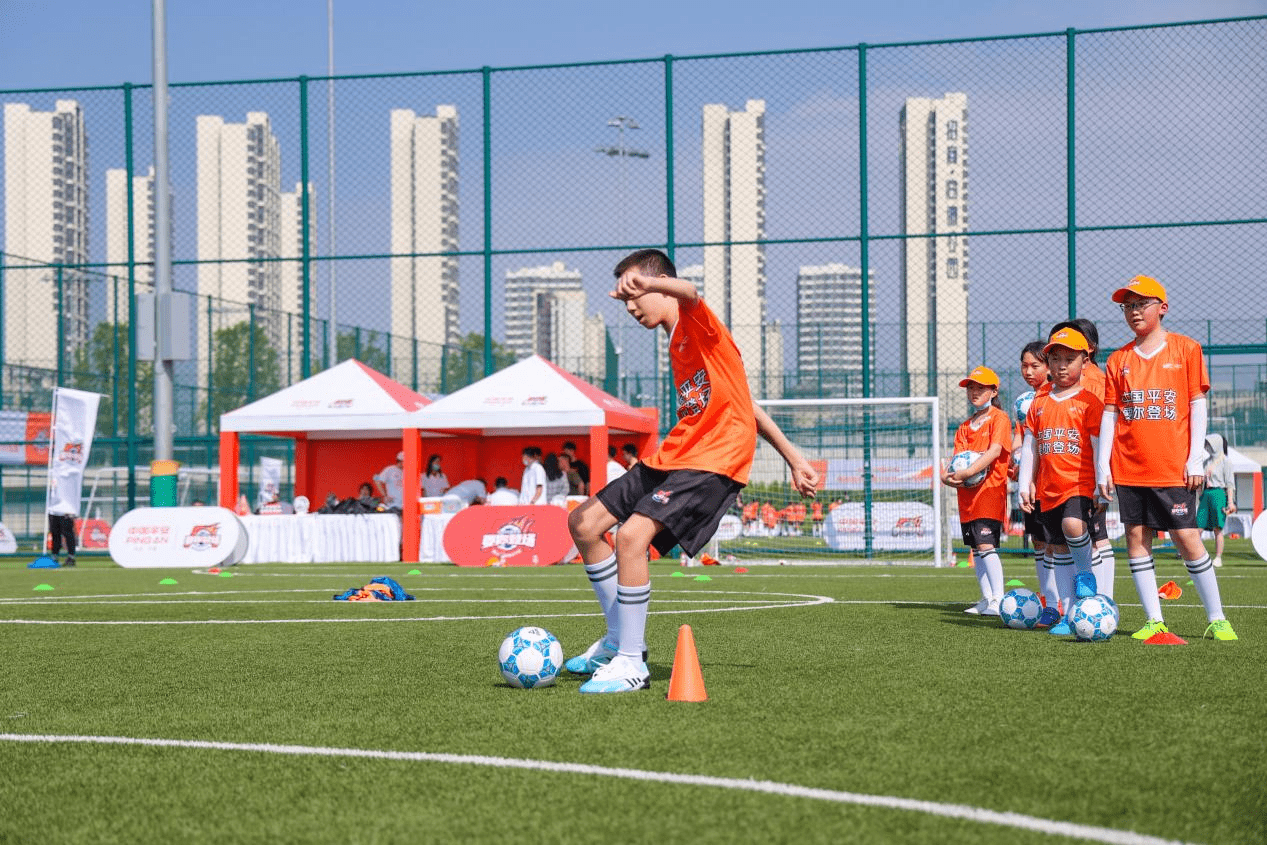 逐梦绿茵 要你登场| 2022中国平安"要你登场"青少年足球训练营正式启