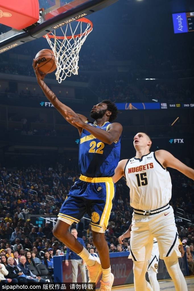 库里与掘金的巅峰对决：三分之神如何破解高原主场的秘密