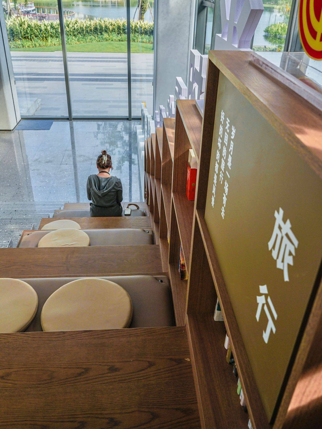 兴隆|一家可以喝咖啡有温度的宝藏书屋-搜狐大视野-搜狐新闻