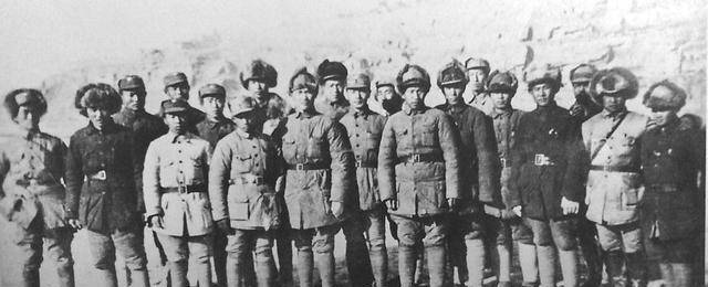 伪满敢打苏军,盘点抗战中伪军组建的那些装甲部队_日本_蒙古军_装甲车