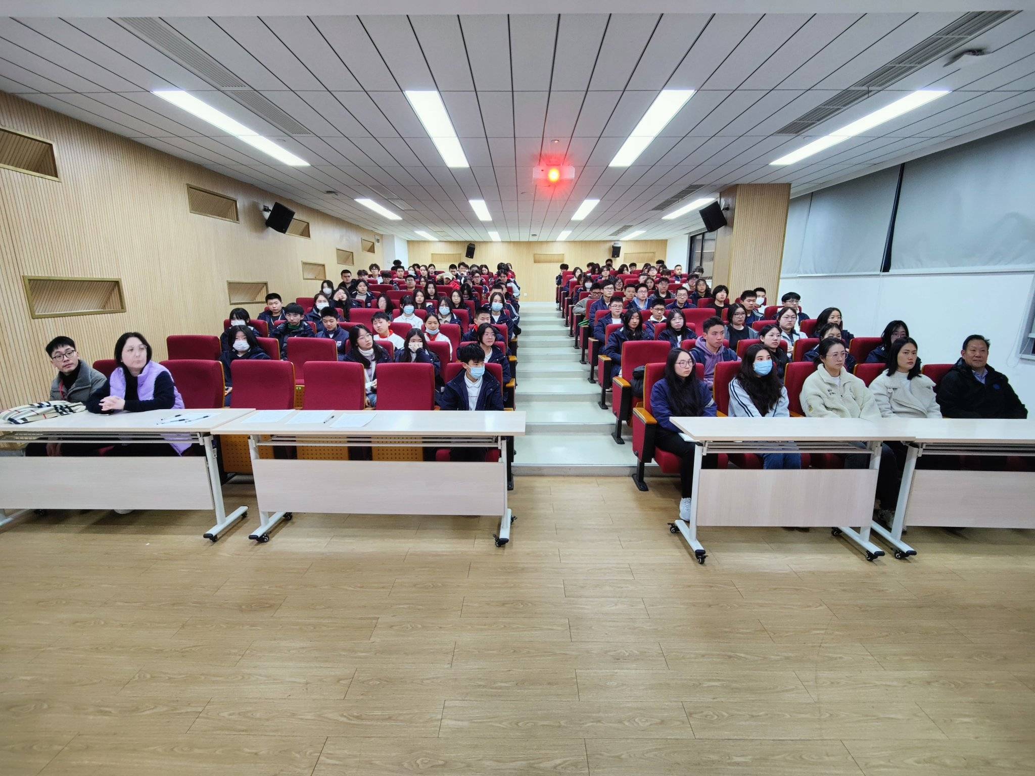 SNA新生入学第一课，争做北美优秀学生！-搜狐大视野-搜狐新闻