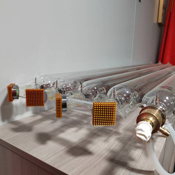 为制造行业工厂提供co2激光管定制一条龙服务_科技_功率_优势