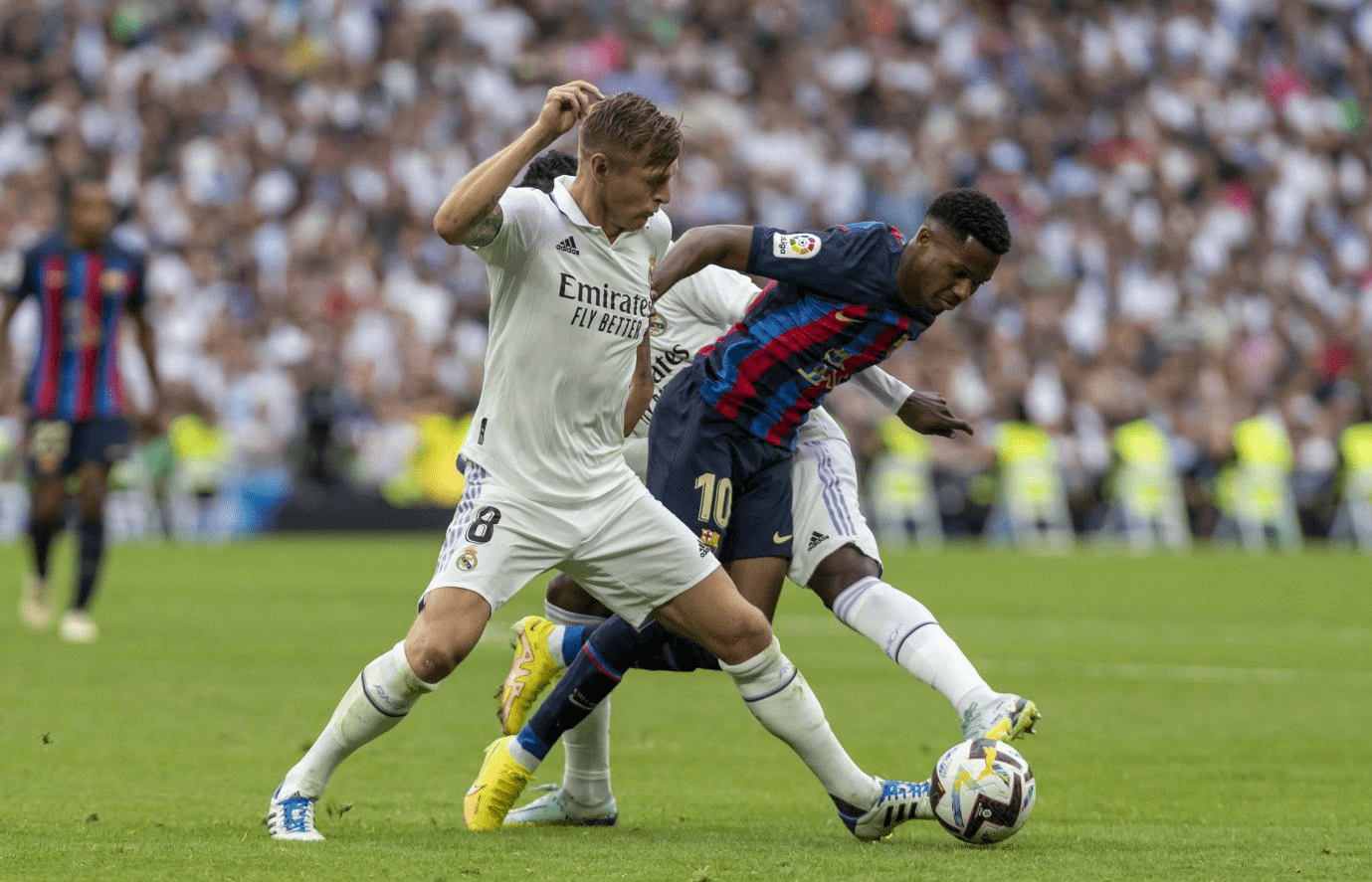 巴萨vs皇马前瞻:联赛冠军决定战 佩德里伤愈复出_比赛_本赛季_球员