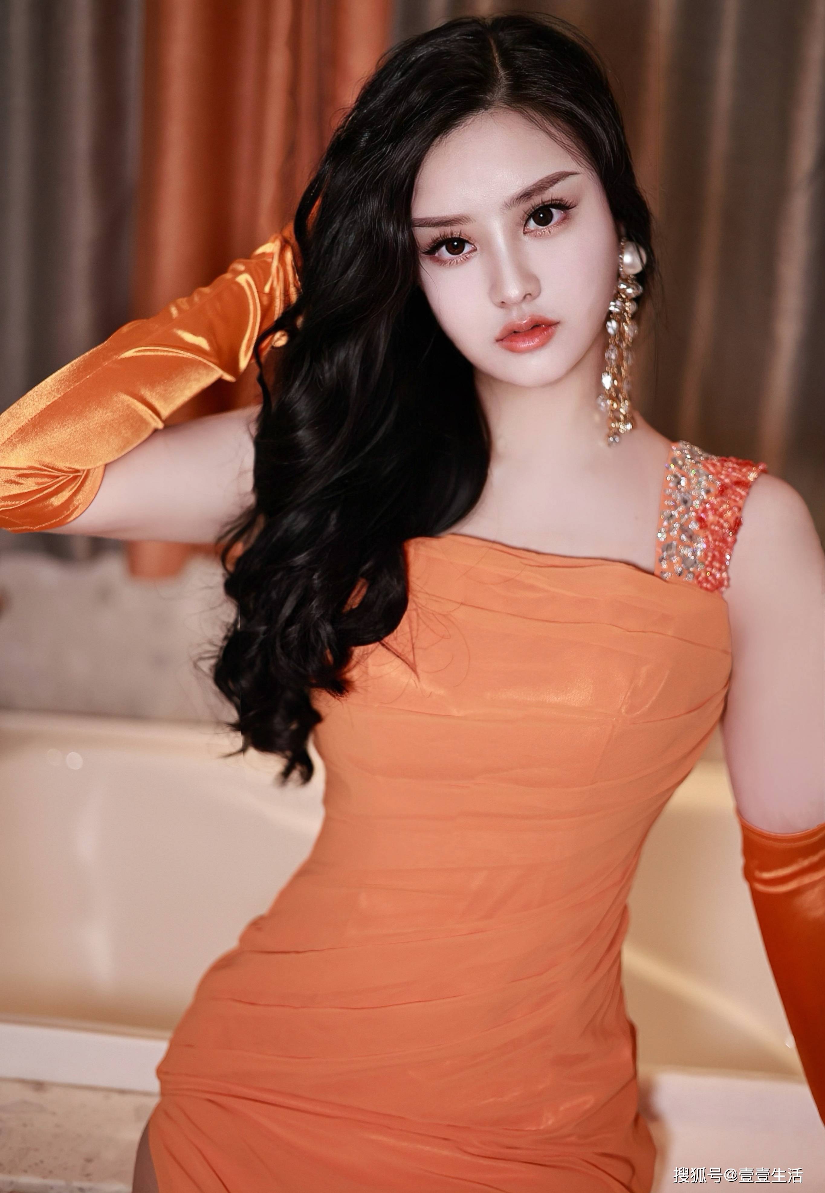 混血模特杨源美子——酒店大片赏析(二)