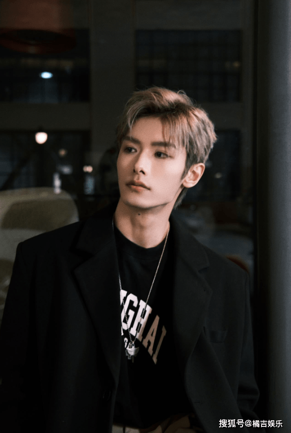 网友:什么钱都想赚啊?昧良心的钱照收不误