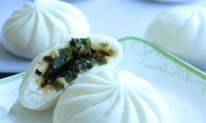 鲜肉海带包子,手打虾饼,黑醋鳕鱼.这荣成味道,真对味!