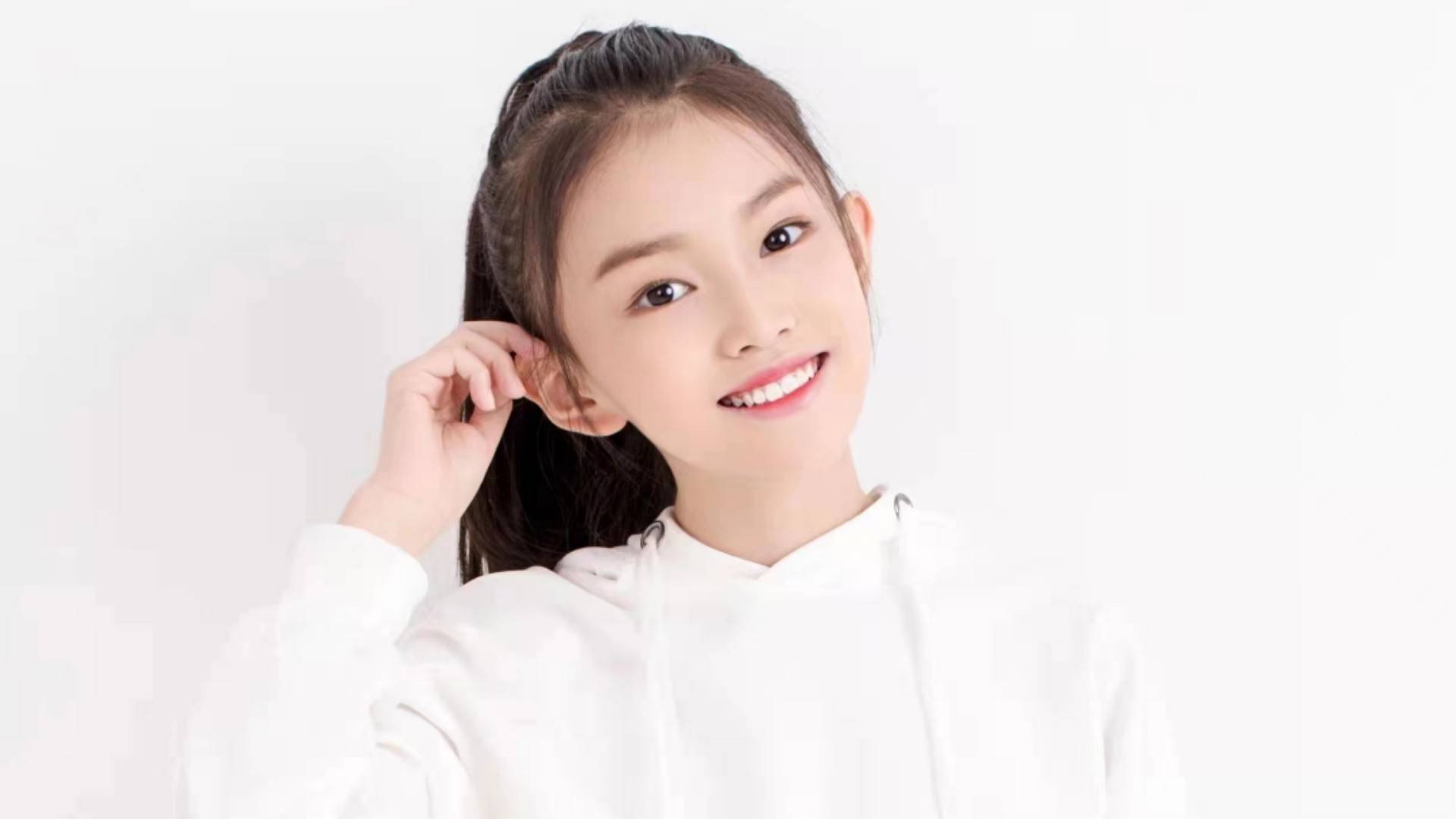 致:母亲节快乐《是你一直爱着我》全网上线,原唱:宋小睿_音乐_刘佳