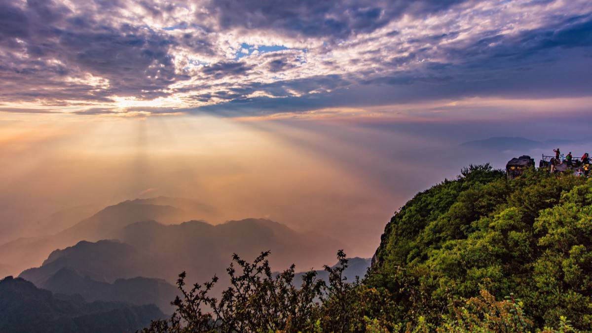 峨眉山高清壁纸图片