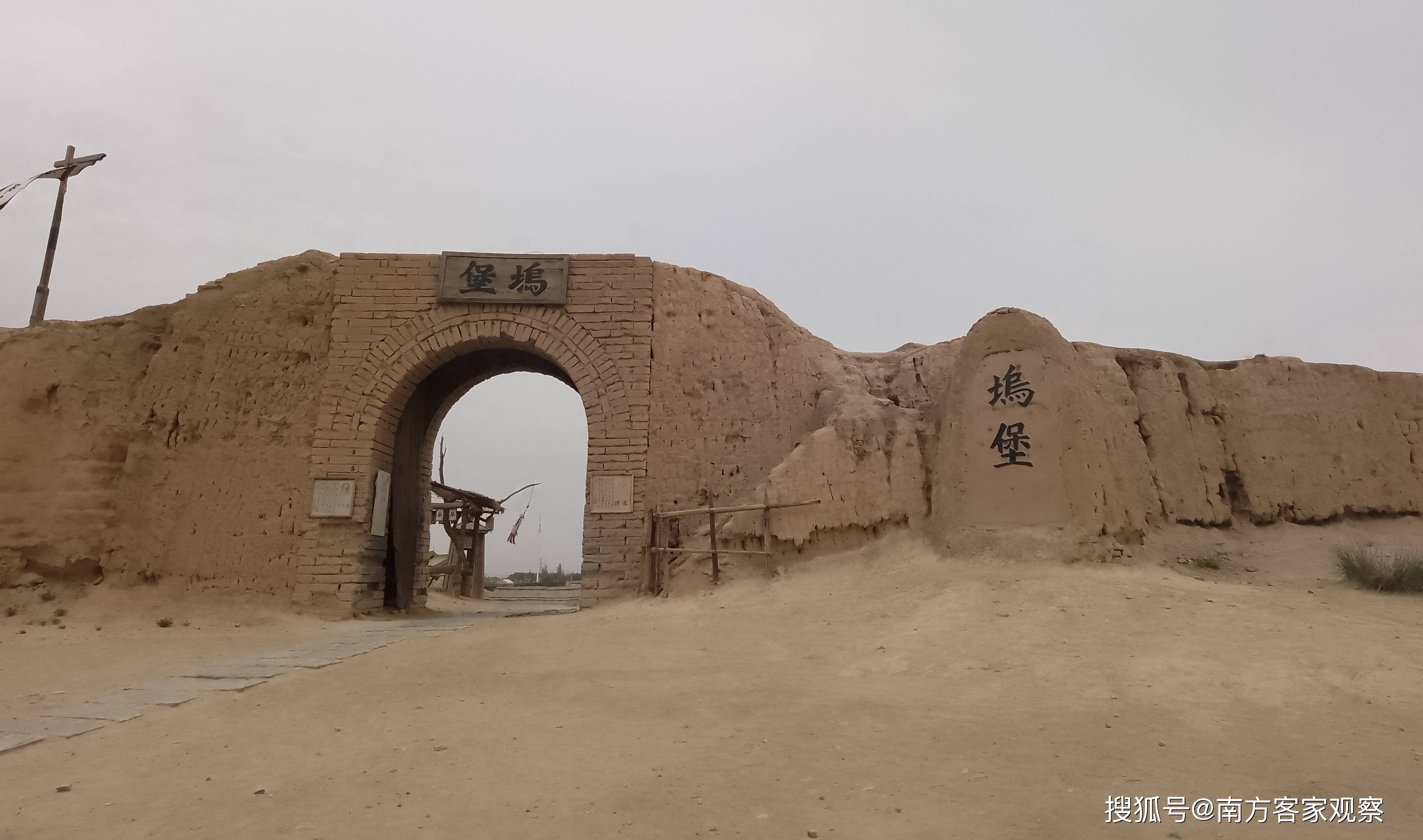 银川镇北堡影视城倩影.摄影:l秀英