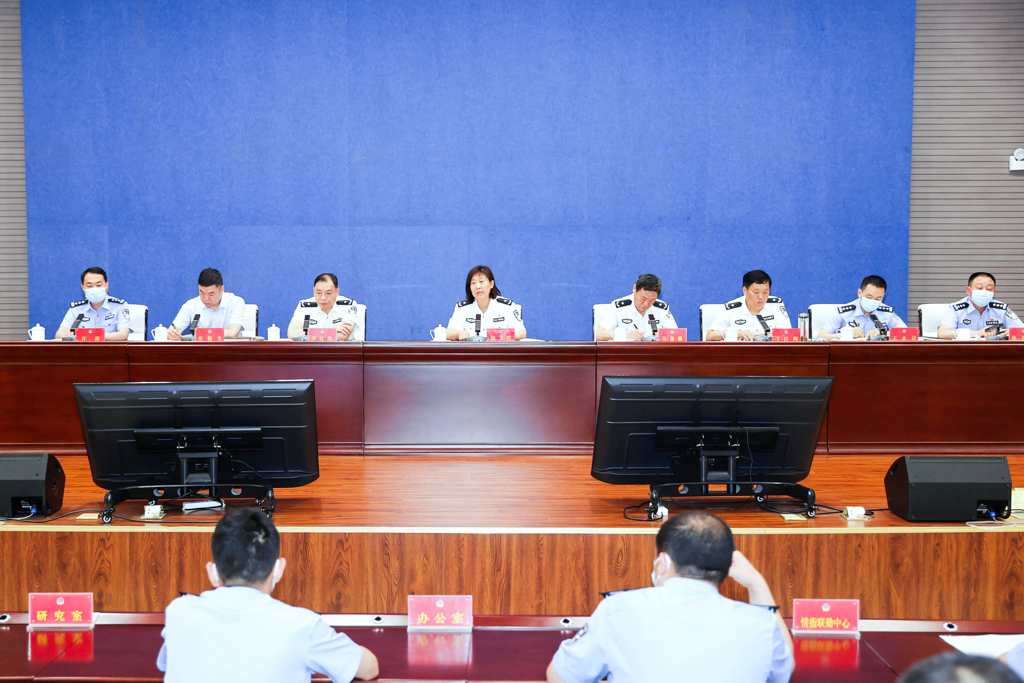 开封警方召开全市公安机关"豫筑平安·汴靖"打防专项行动动员部署会