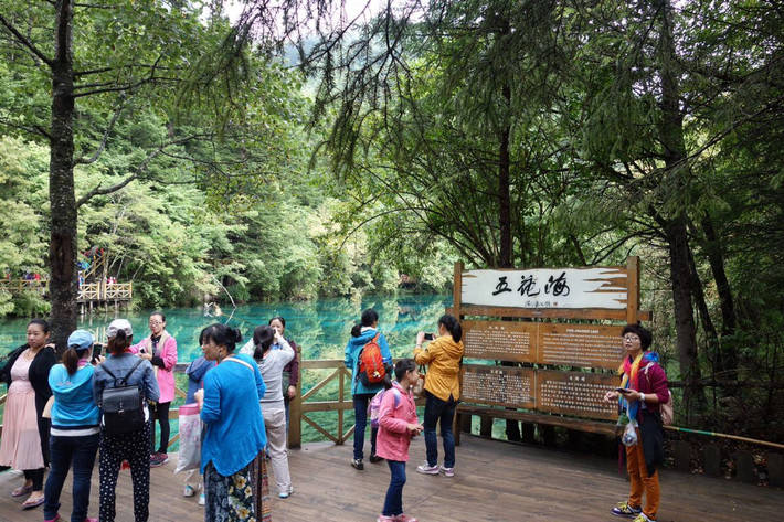 四川旅游多少钱，四川跟团旅游花费，四川参团旅游价格，找四川当地靠谱导游！-四川旅游跟团报价纯玩