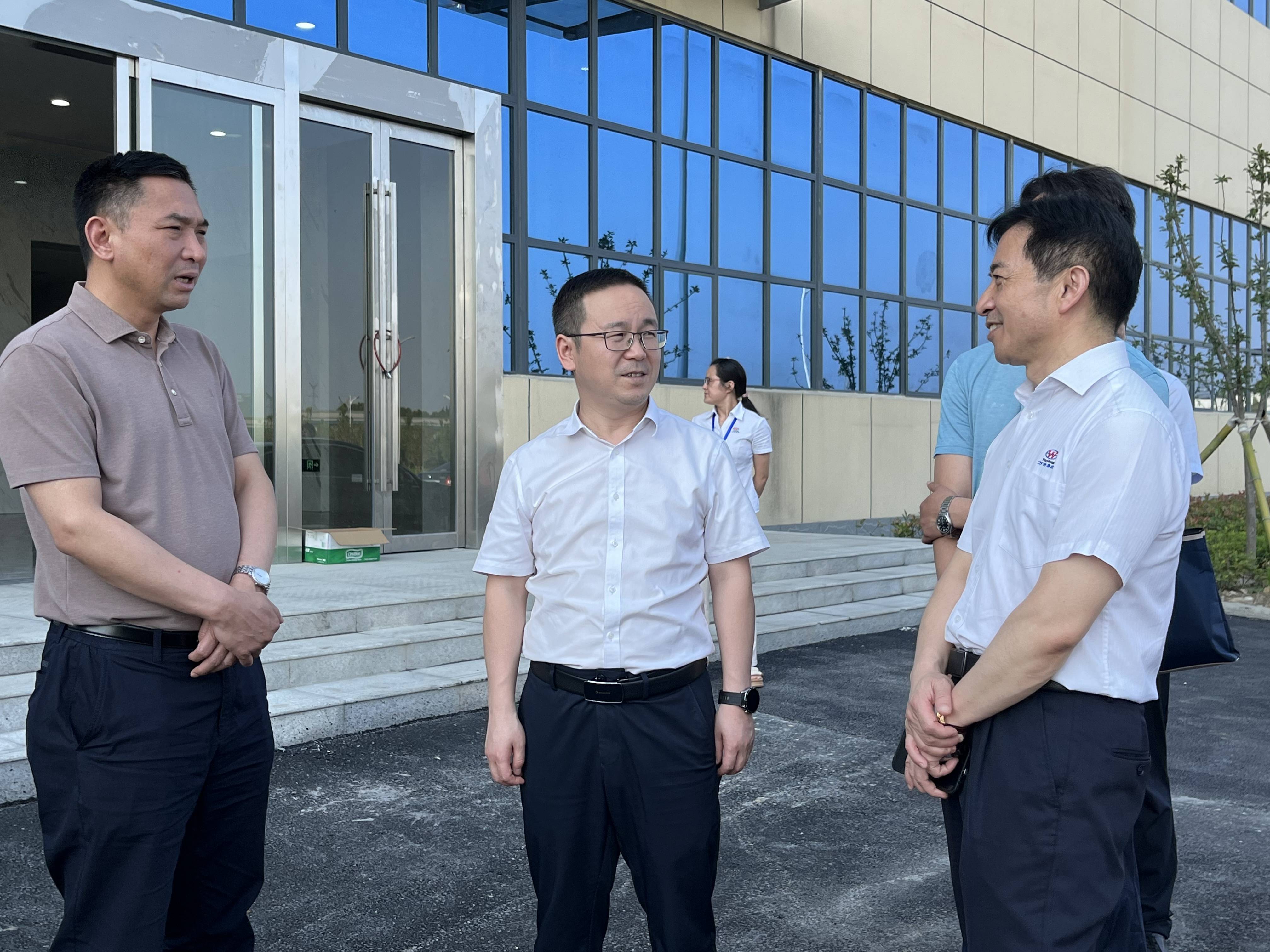 襄阳市副市长徐冰到万洲调研光电新建项目_建设_生产_企业