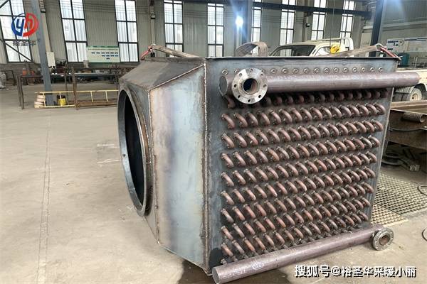 气体换热器能够用于烟气,空气,煤气等三种气体介质进行换热,它的内部
