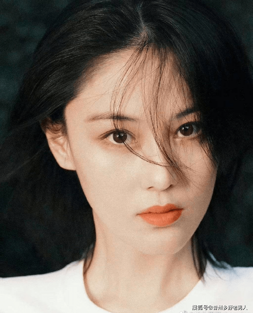 张馨予眼睛变化引热议,本人否认整容_微博_网友_御姐