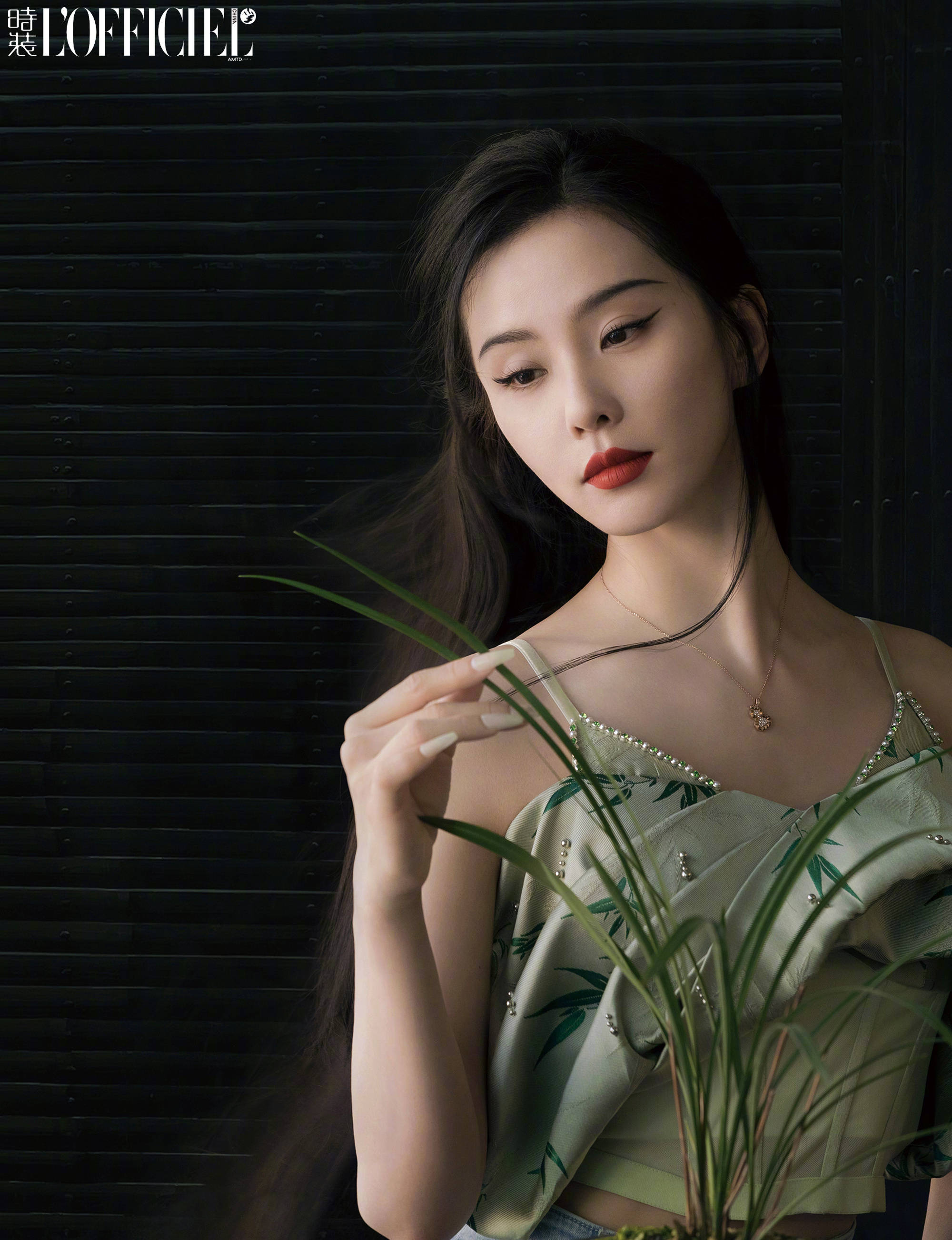 刘诗诗中式风格又美又媚 袅娜古韵之中诗意盎然-搜狐大视野-搜狐新闻