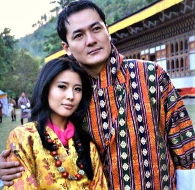 不丹国王旺楚克情人图片