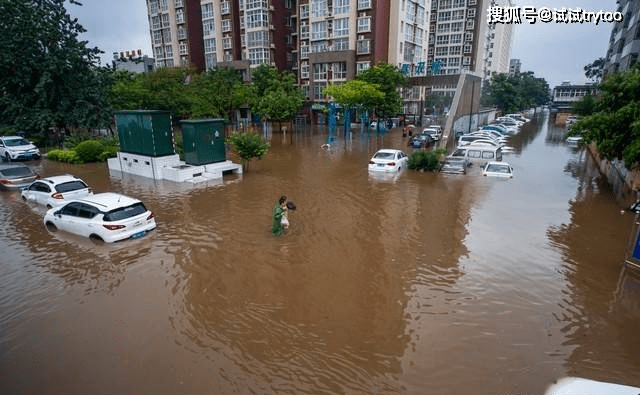 郑州新郑暴雨图片