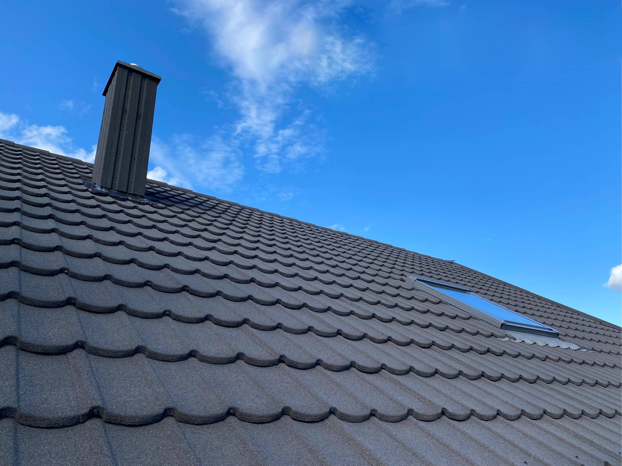 彩石金属瓦有多种叫法,以及非常实用_客户_屋面_专业