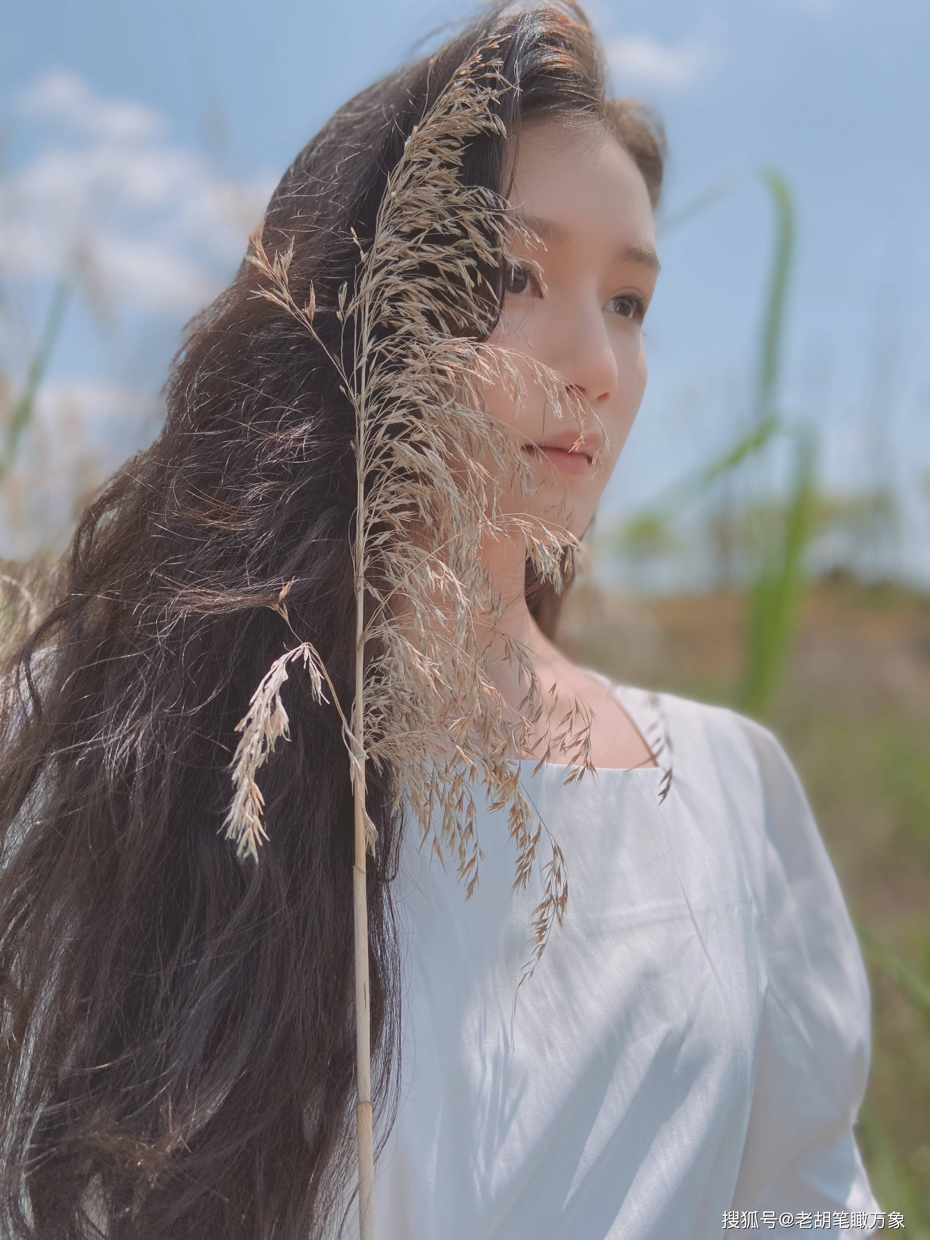 陈思诚与小21岁女友甜蜜约会,是最近红星阮巨吗_毕业_因为_电影