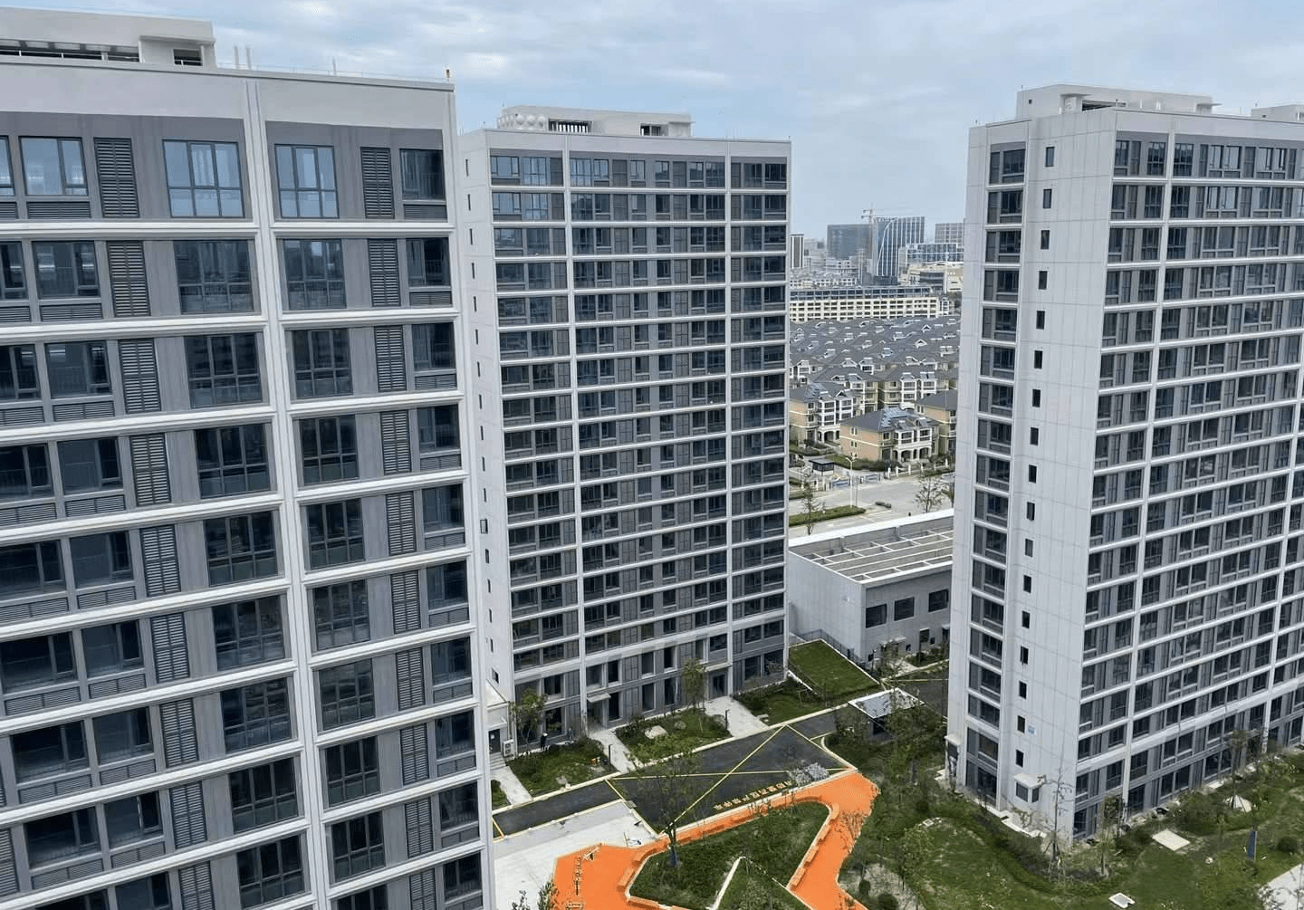 嘉兴海盐·新大滨海蓝湾售楼处电话-嘉兴新大滨海蓝湾交付时间-新大