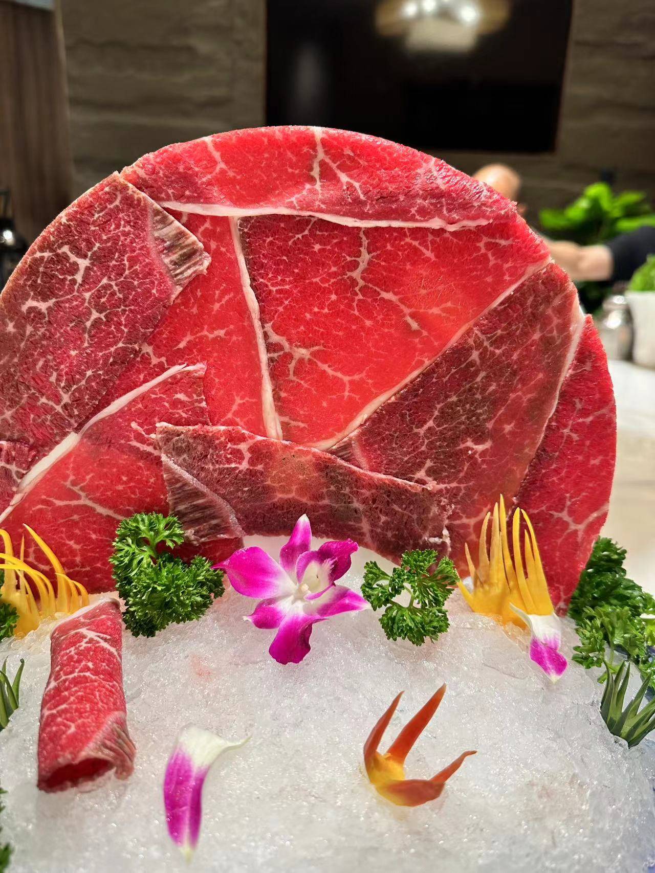 马尔康的新鲜菌子到底多好吃,这一份美食指南告诉您_特色_感觉_大厅