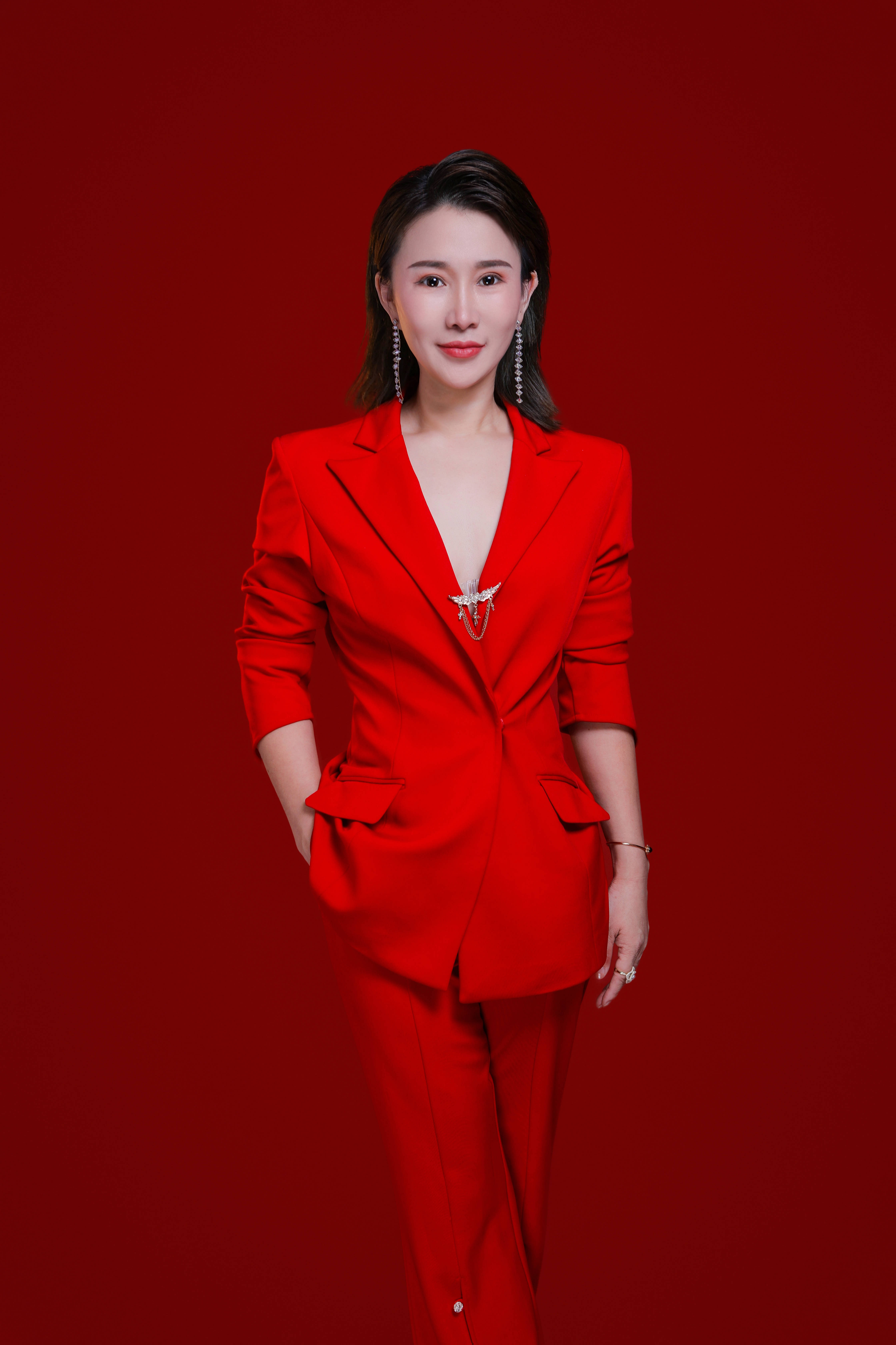 杨冬梅 青年女性创业品牌导师_美学_团队_客户