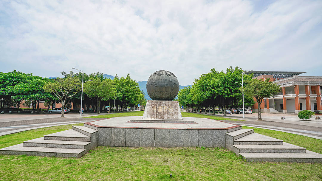 西南师范大学的录取分_西南大学师范学院分数线_西南师范大学录取分数线