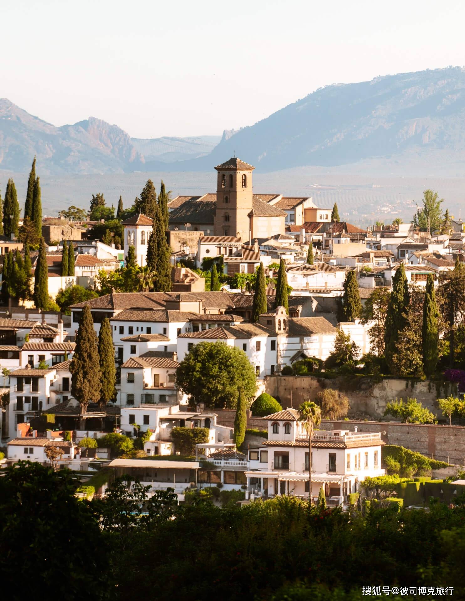 【西班牙包车定制旅行】阿罕布拉宫:西班牙格拉纳达的宝石_宫殿_时间