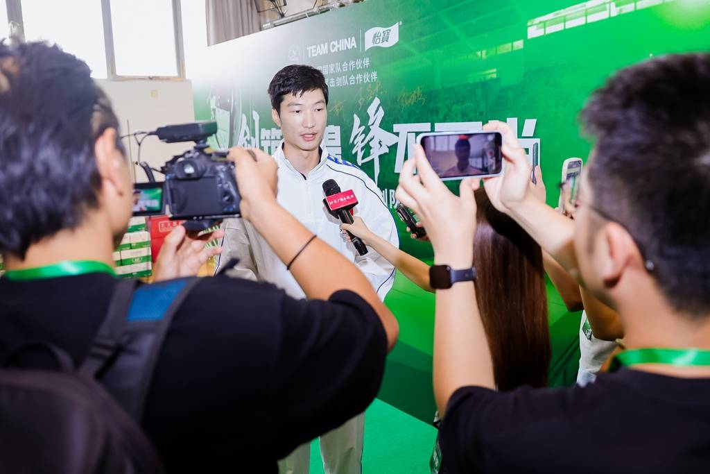 年轻的中国女子花剑队征战杭州亚运 雷声:团体个人都要冲金_训练_技术