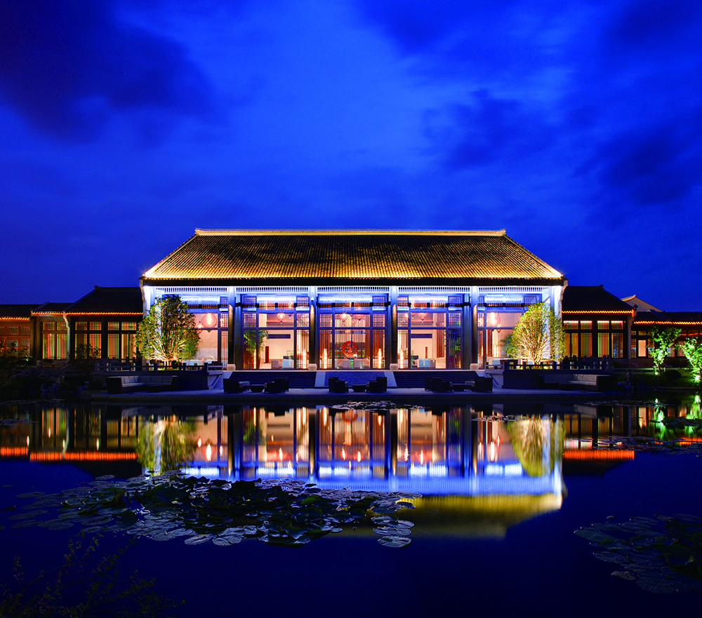 锦江国际酒店管理有限公司在中国拥有j,岩花园,锦江,昆仑,丽笙精选