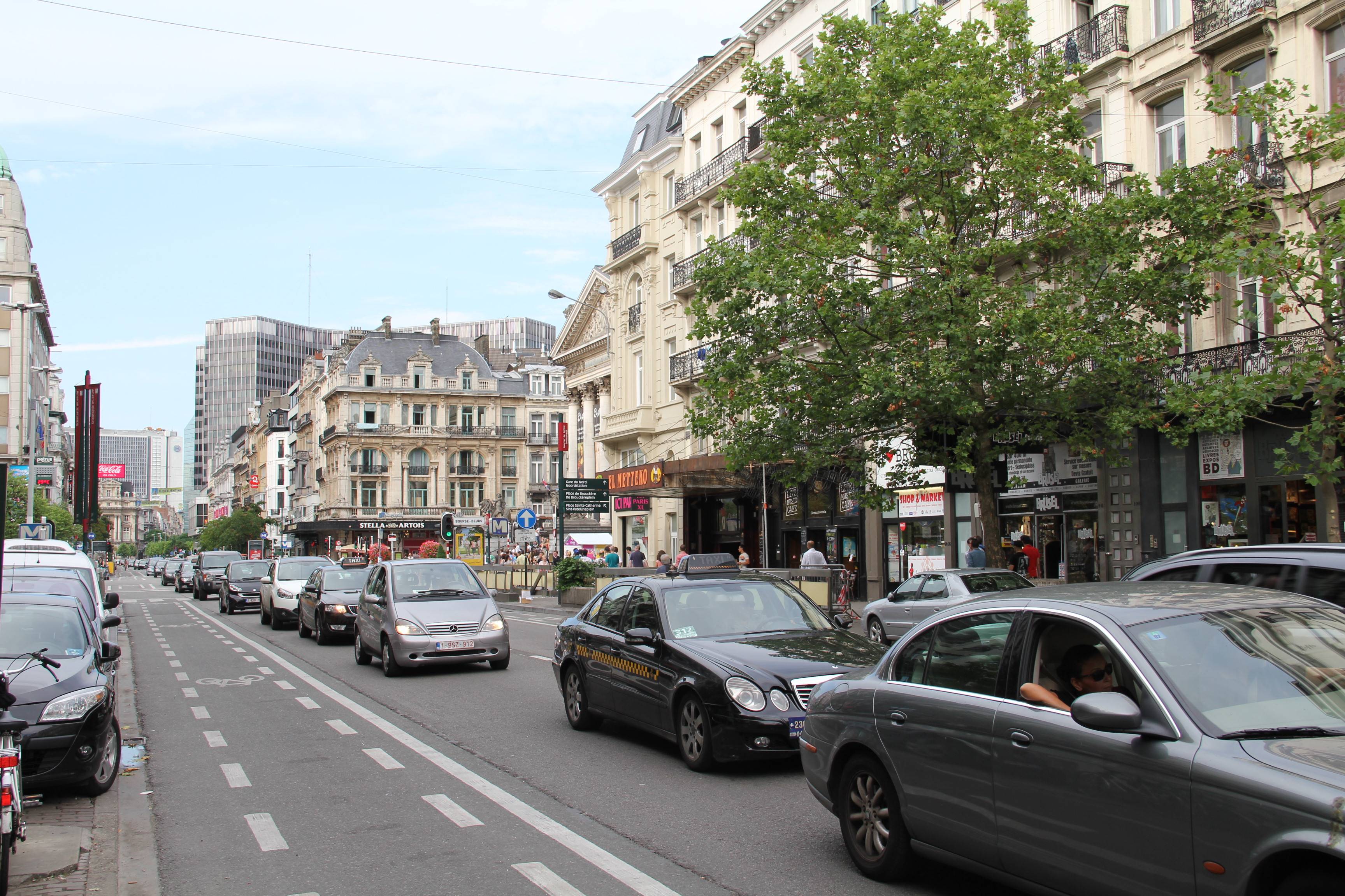 比利时布鲁塞尔市区_广场_的中心_巧克力