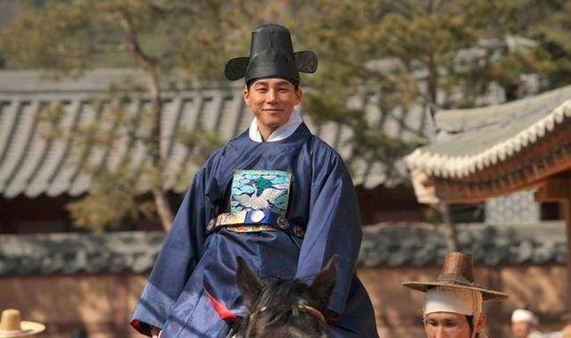 韩国时尚教母张明淑:韩服是来自于中国,皇帝是明朝王子级别_我国_历史