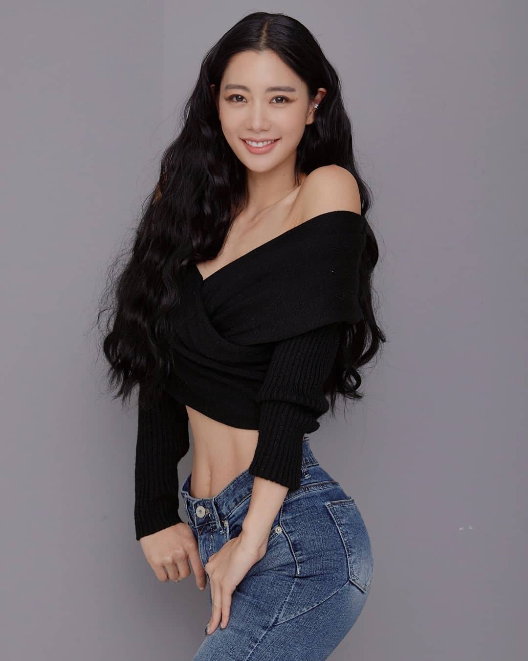 不愧是"亚洲第一美女",如今的克拉拉太美了_才华_演技_人们