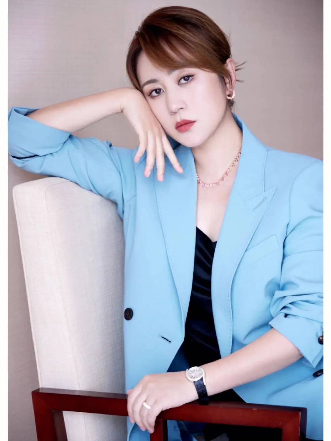 中国内地女演员马丽经纪公司_小品_电影_合作