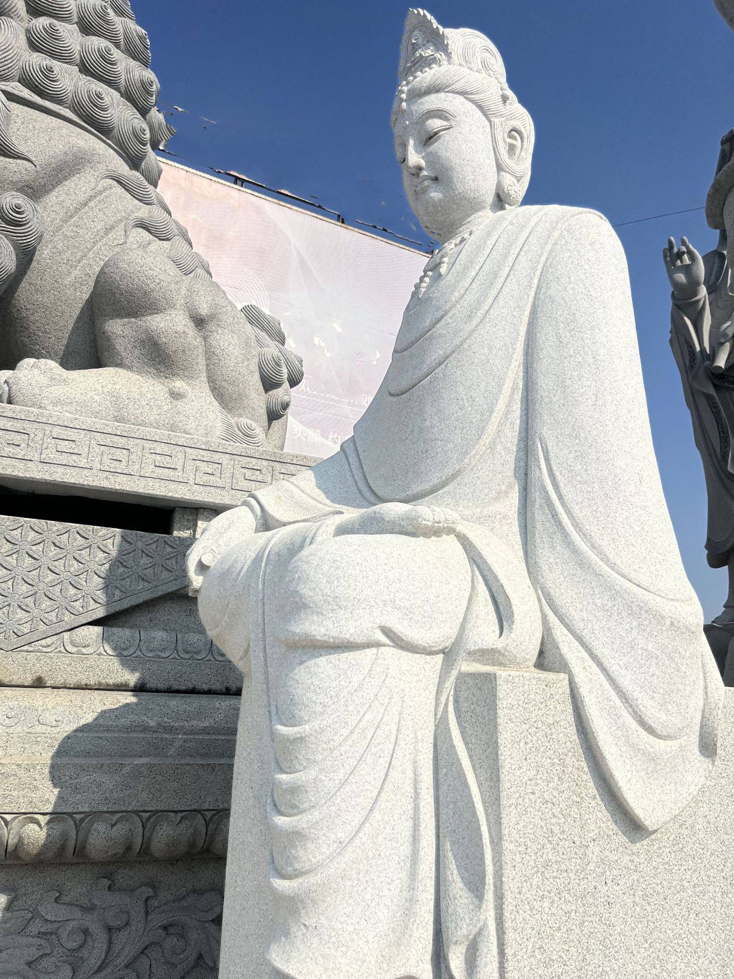 居家供奉的石雕观音菩萨像要该怎么开光?_佛像_仪式_佛教