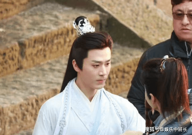 慕容紫英喜欢韩菱纱吗_弟子_云天河_游戏