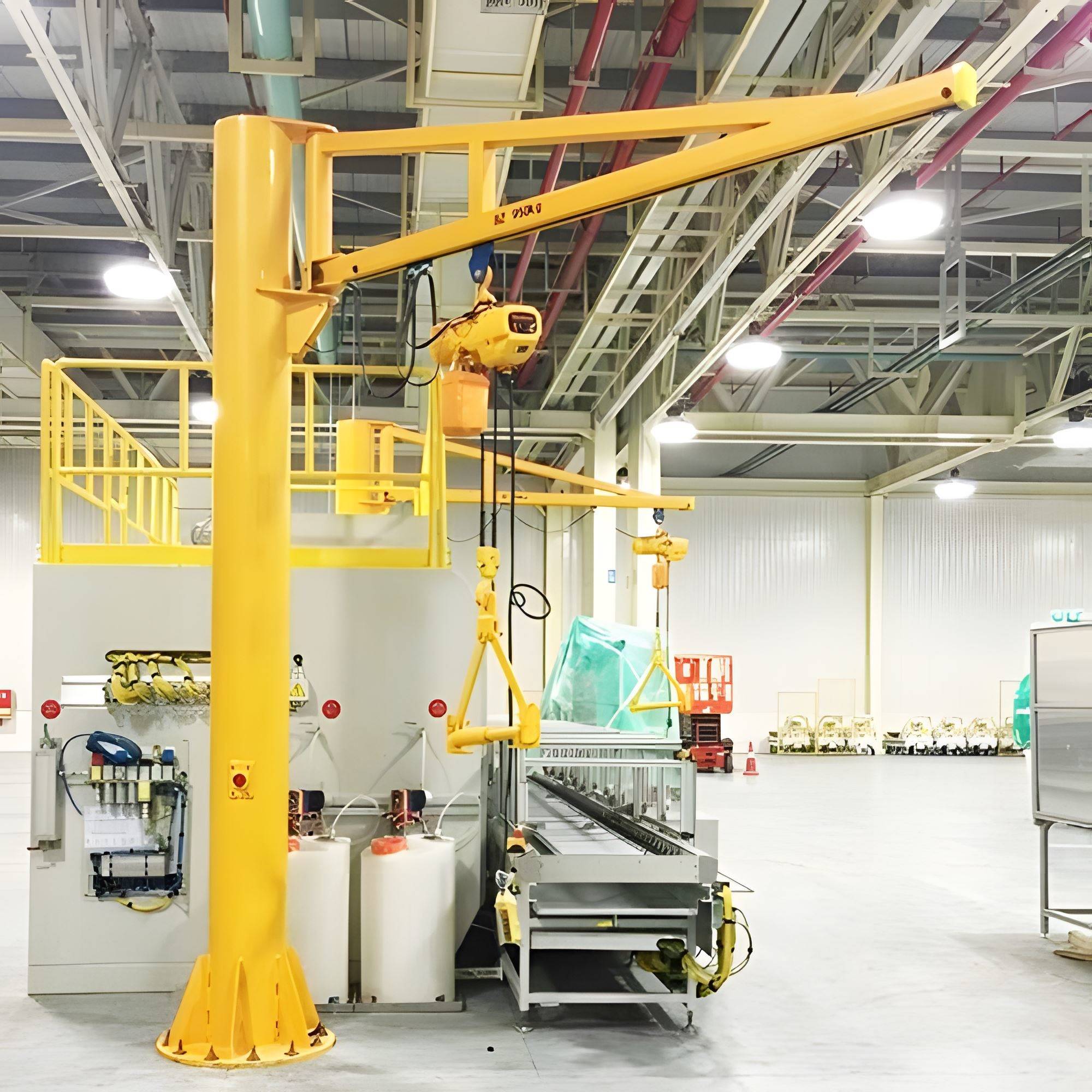 一款定柱式悬臂吊,高效,安全,实用的起重利器!_工作_搬运_空间