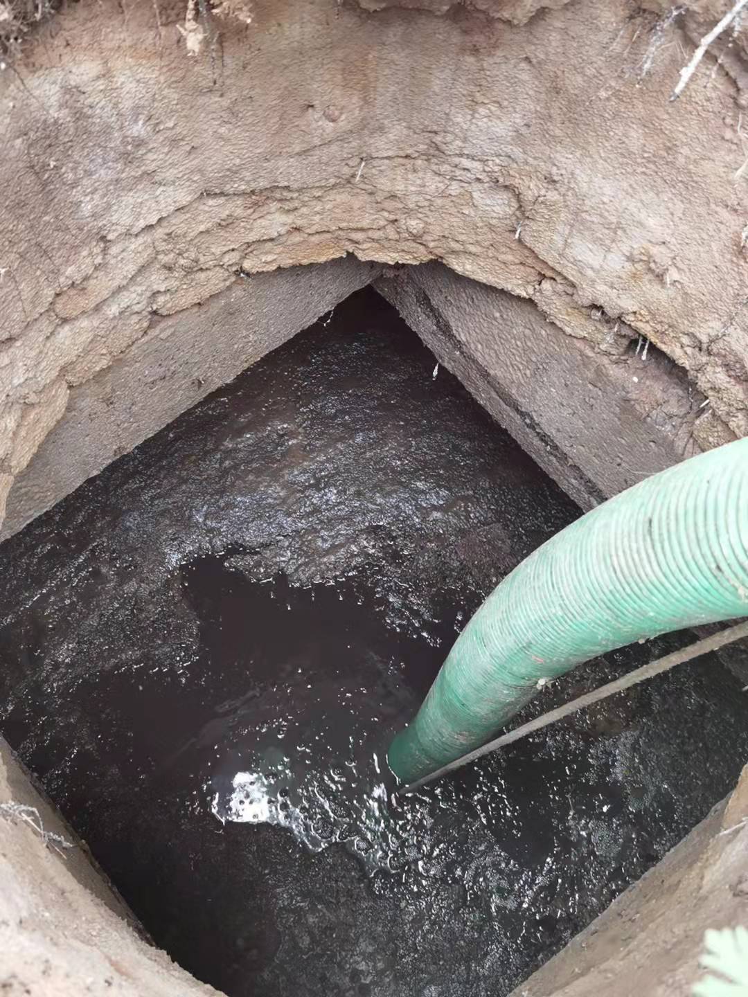 孝感市的地下脉络:紫外光固化修复技术的新篇章 /p> p>在城市的淀表