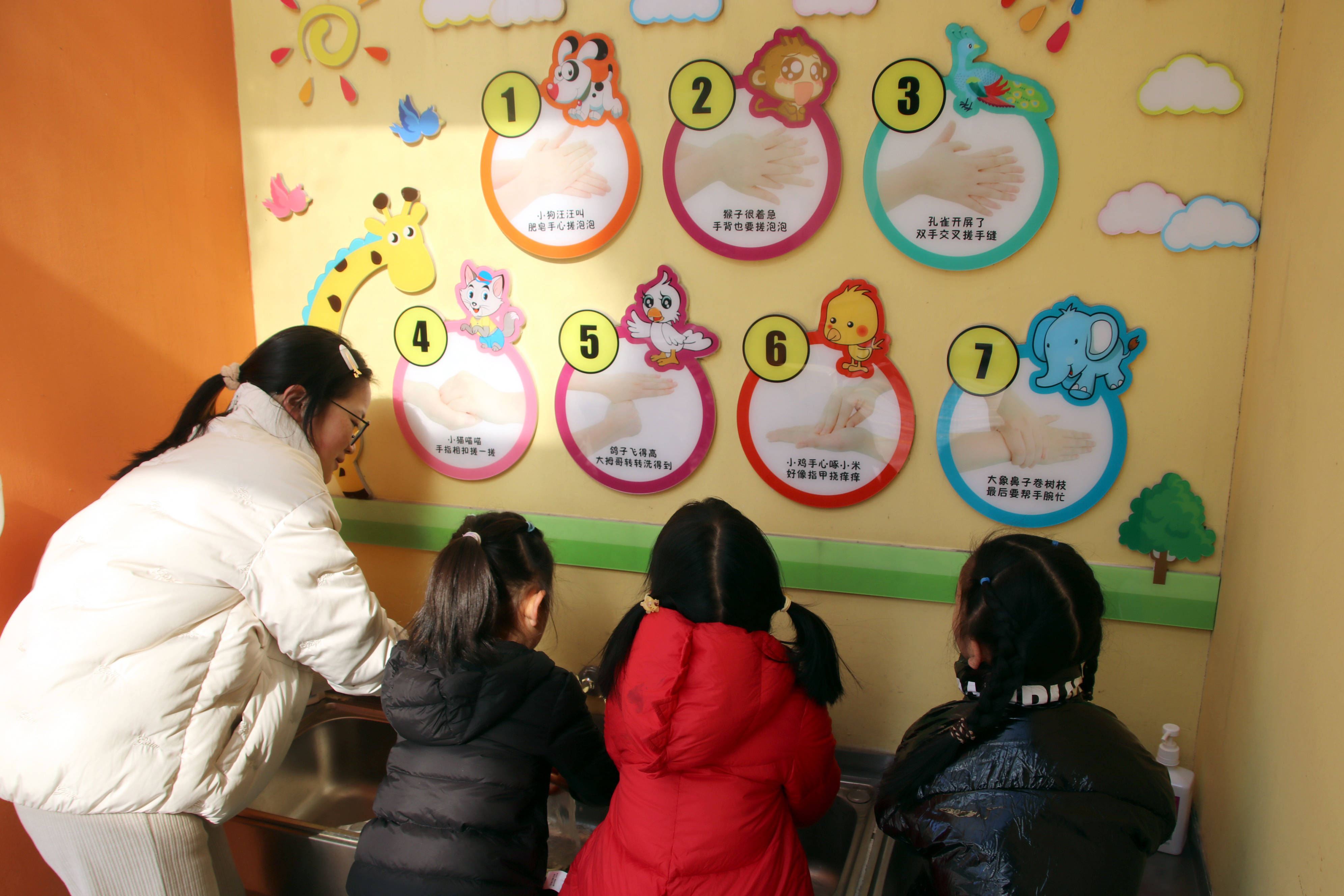 苏州市姑苏区鼎尚幼儿园举办正确洗手手住健康活动