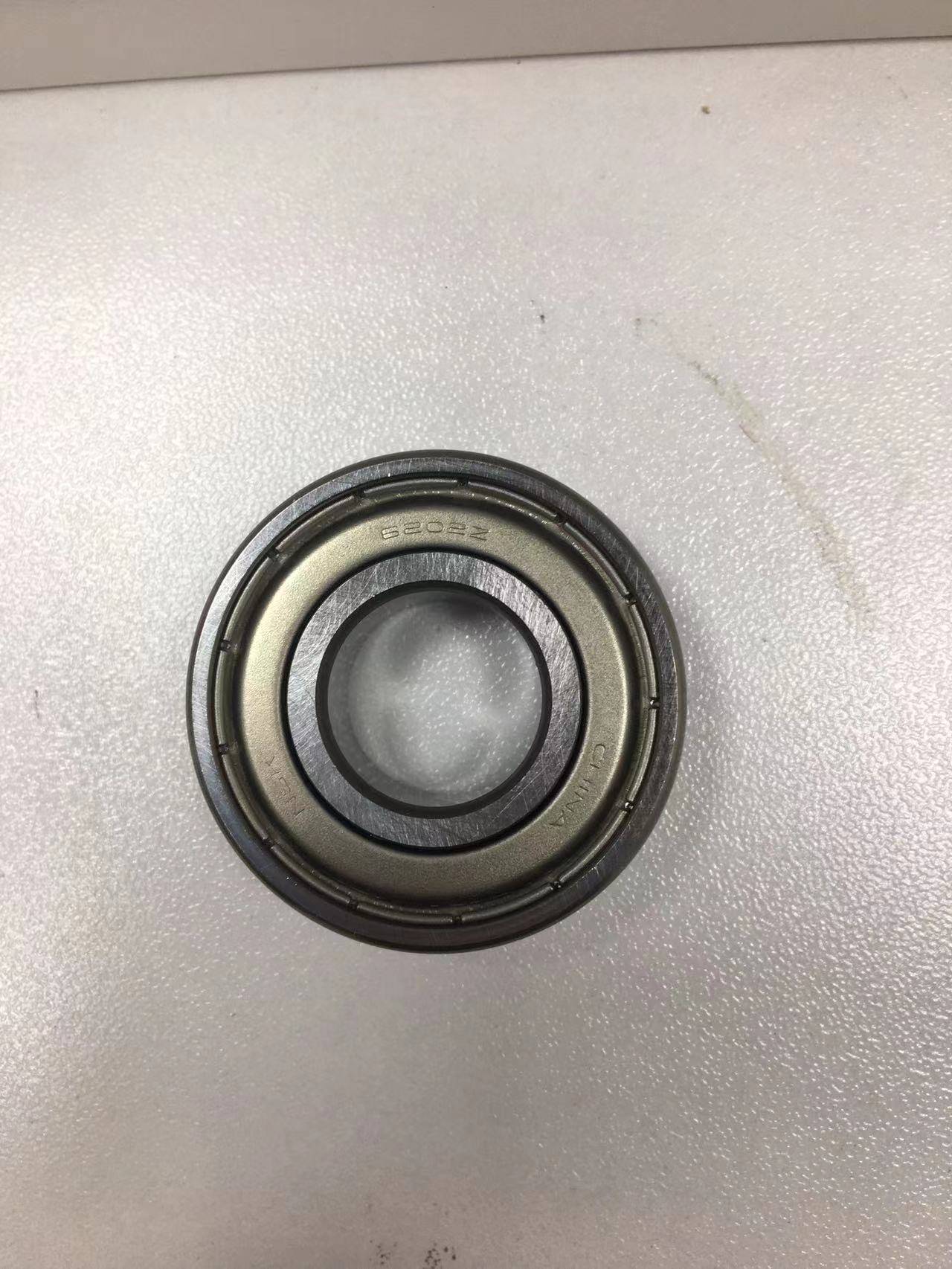 日本nsk深沟球轴承6202zzcm用于农业机械_科技_客户_外圈