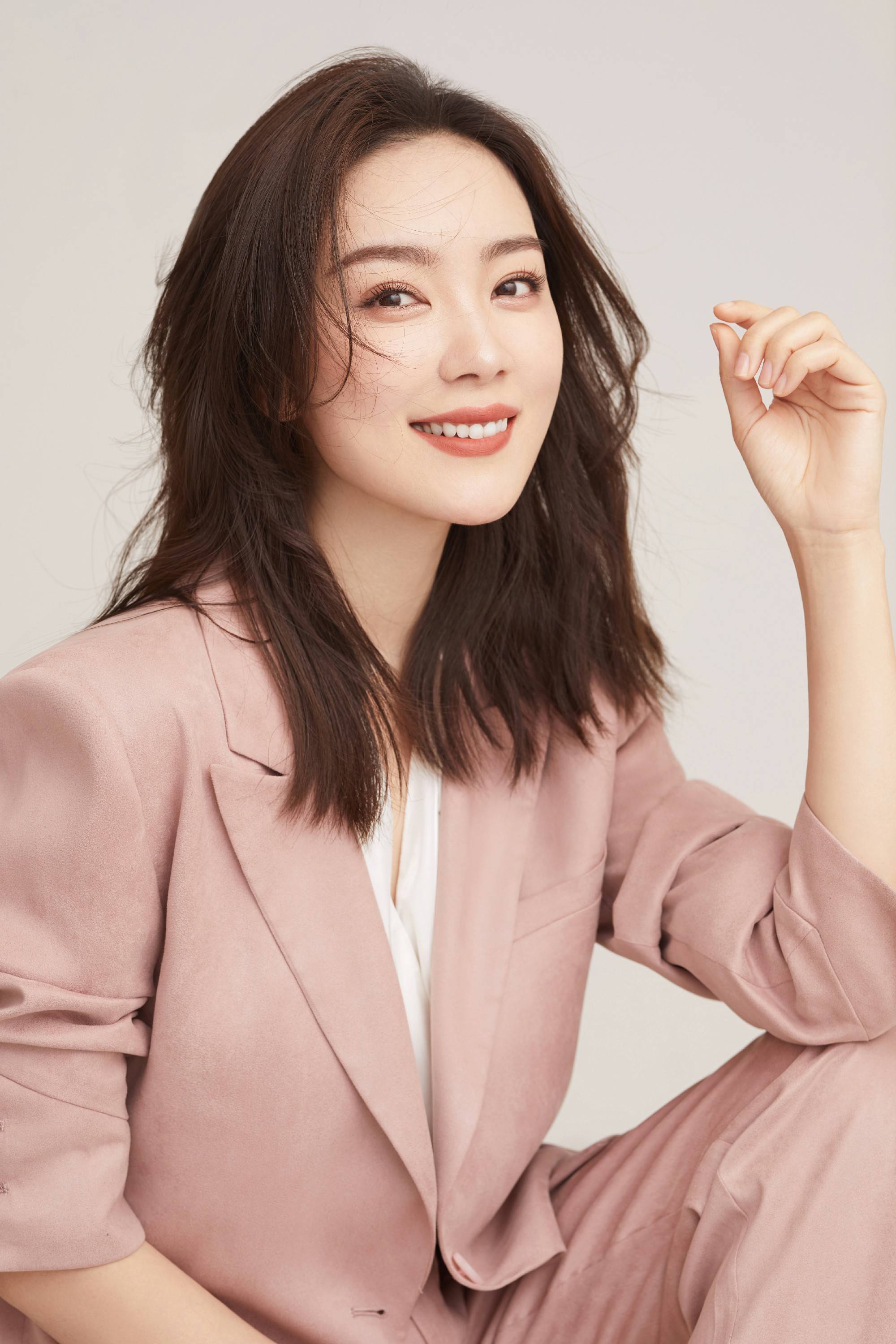 于欣禾《繁城之下》《乐游原》《猎罪者》三剧热播,开启霸屏模式_角色