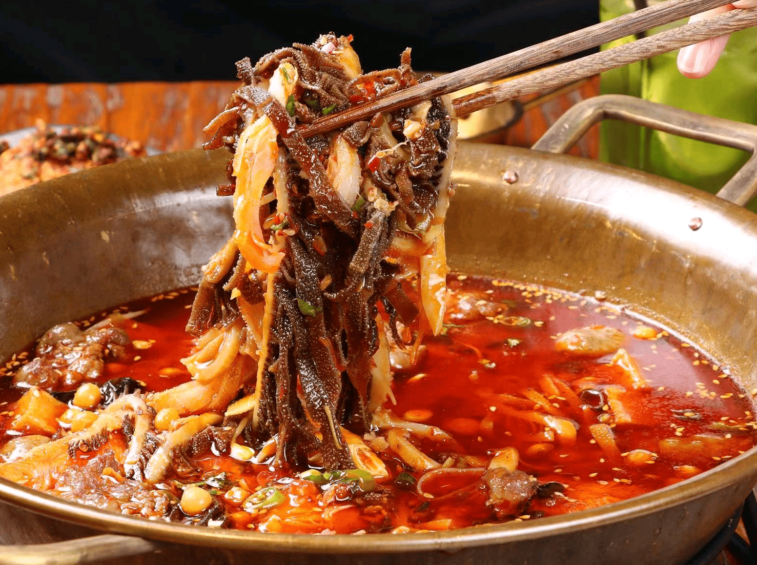 肚魁川渝冒肚:一场鲜香热辣的美食盛宴_店家_顾客_菜品