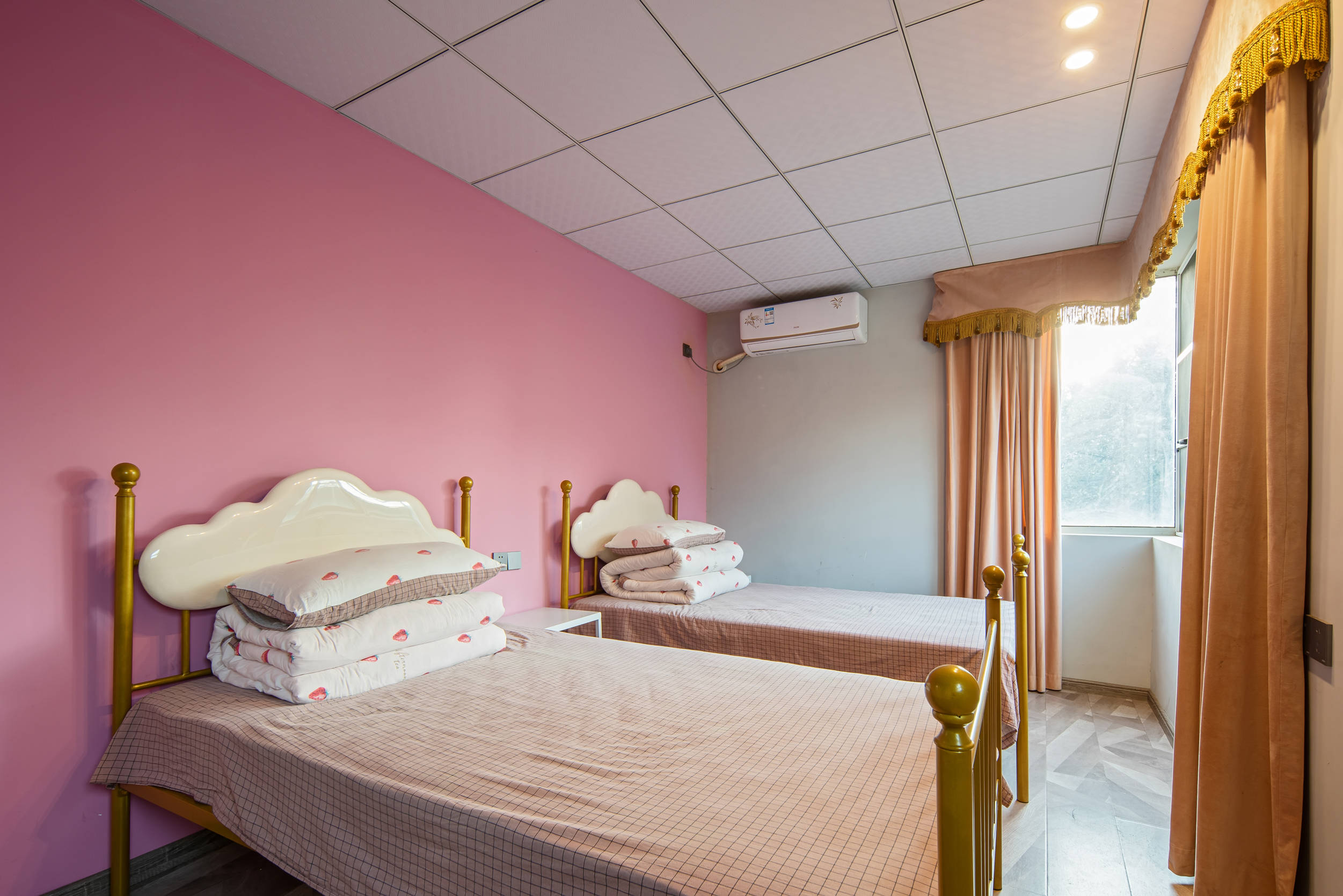 独栋别墅三层_休息室_烧烤_pool