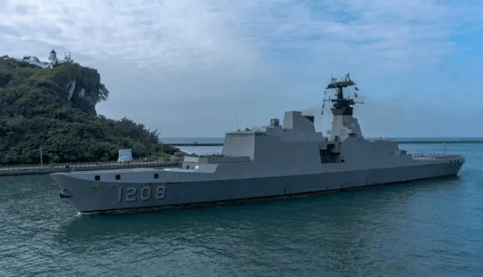 台湾新型护卫舰进展图片
