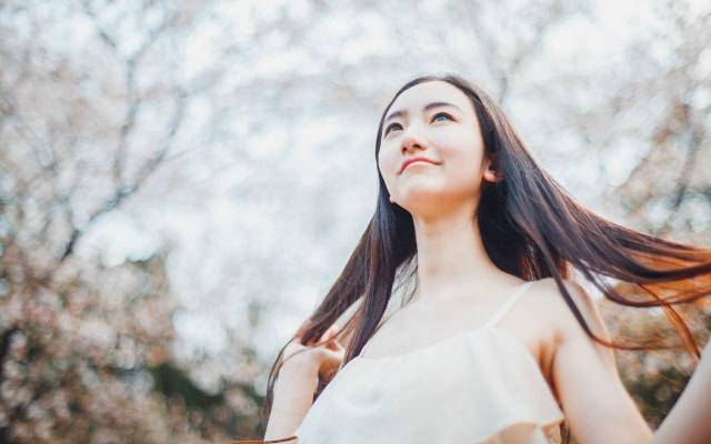 塔罗牌占卜：近期，你会遇到烂桃花吗？