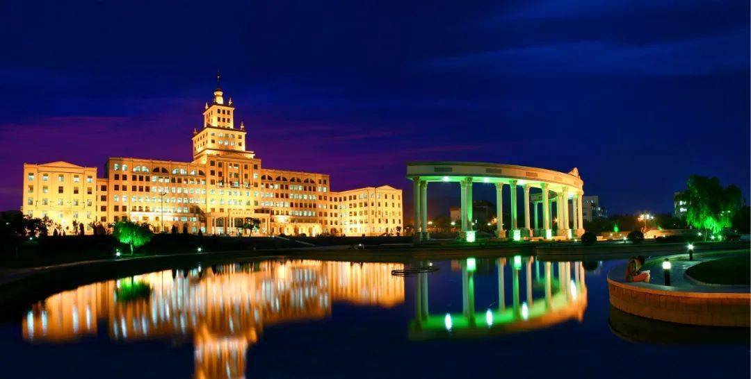 今天哈工大建校100周年百年华诞百年辉煌享誉世界祝福母校生日快乐